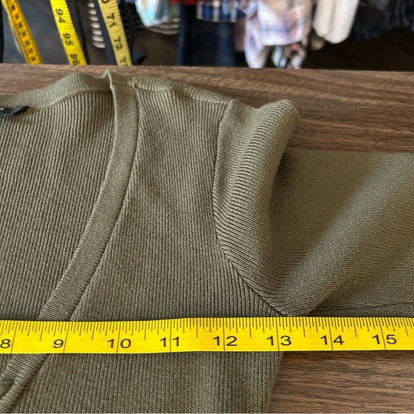 Guess ribbed Olive Knit Dress with Lace-Up Detail S - Picture 10 of 14